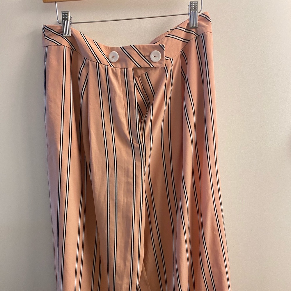 Topshop striped pink, black and white summer pants. Size 10 and never worn!